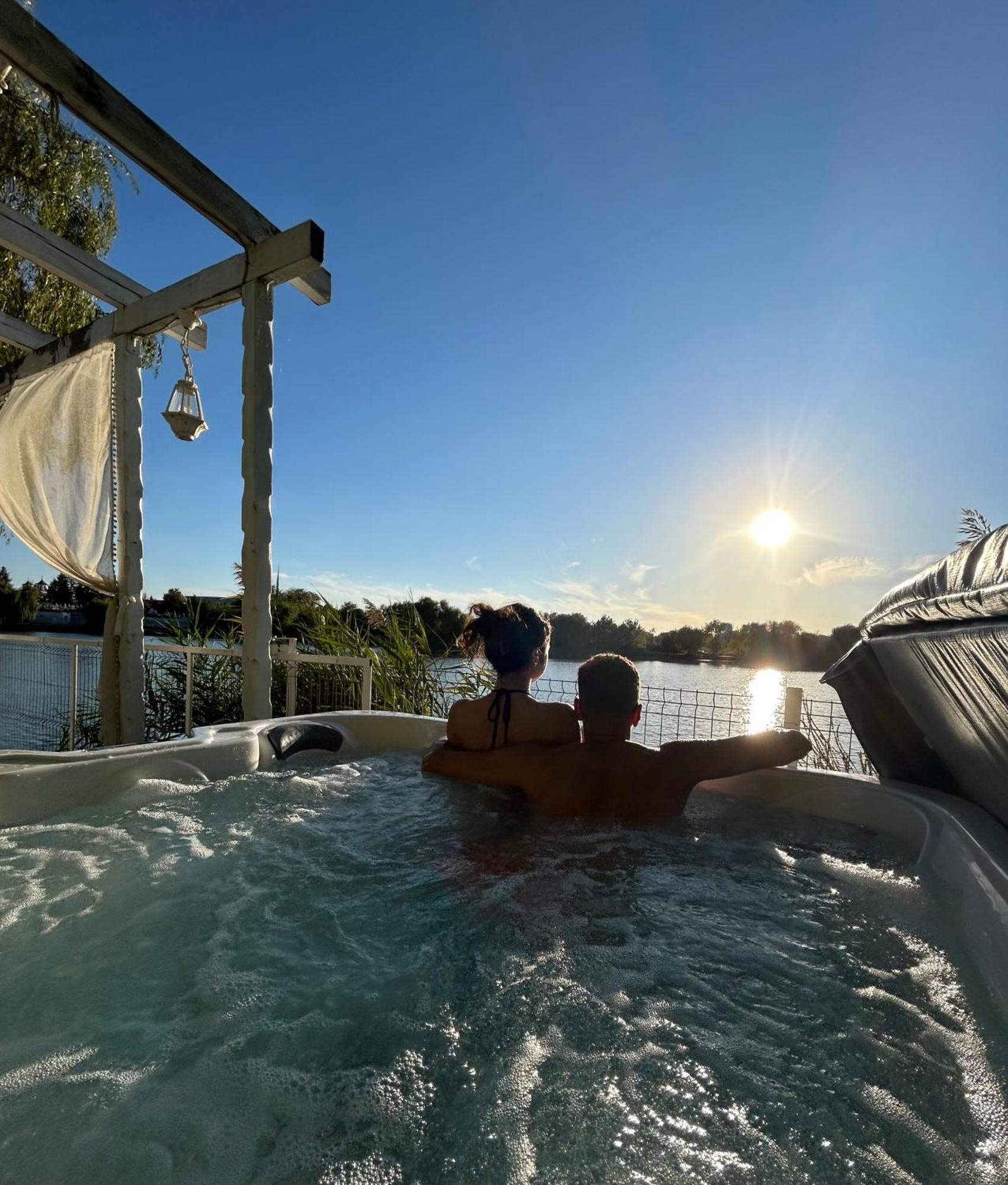 Therme - Corbeanca By The Lake Luxury Villa Eksteriør bilde